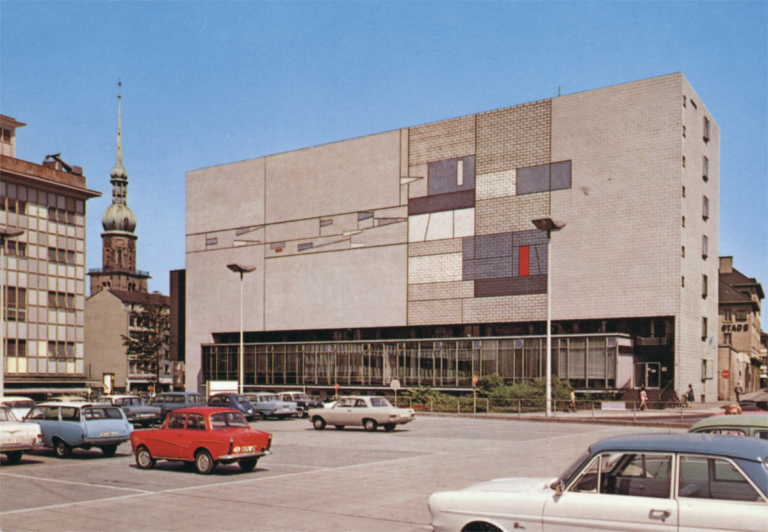 Haus der Bibliotheken, Postkarte, 10 × 14,7 cm, um 1965,
Sammlung Baukunstarchiv NRW