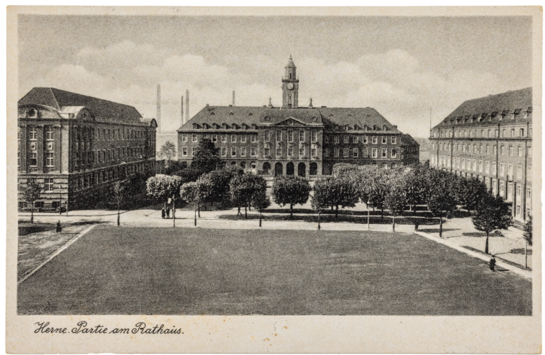 Herne Town Hall, Wilhelm Kreis, 1908-12, postcard
Baukunstarchiv NRW collection 
