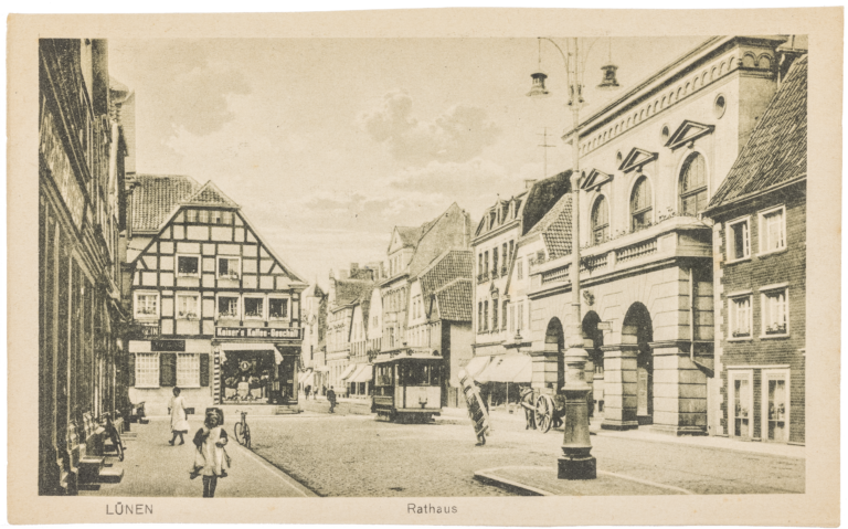 Lünen Town Hall, 1847, postcard
Baukunstarchiv NRW collection 
