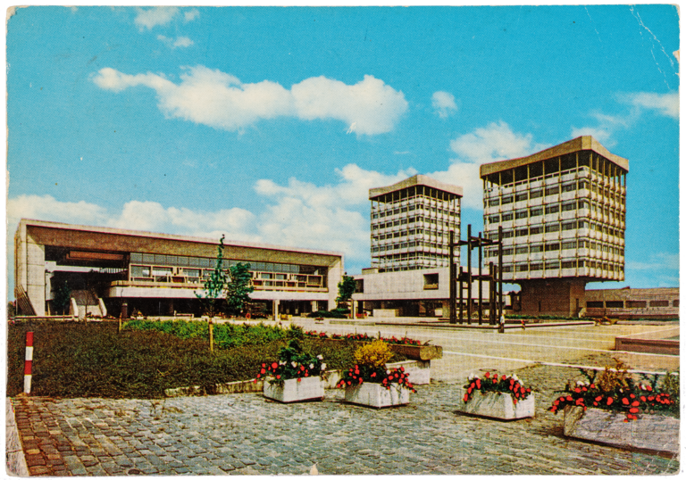 Marl Town Hall, Johannes Hendrik van den Broek and Jacob Berend Bakema, 1957-67, postcard Baukunstarchiv NRW collection