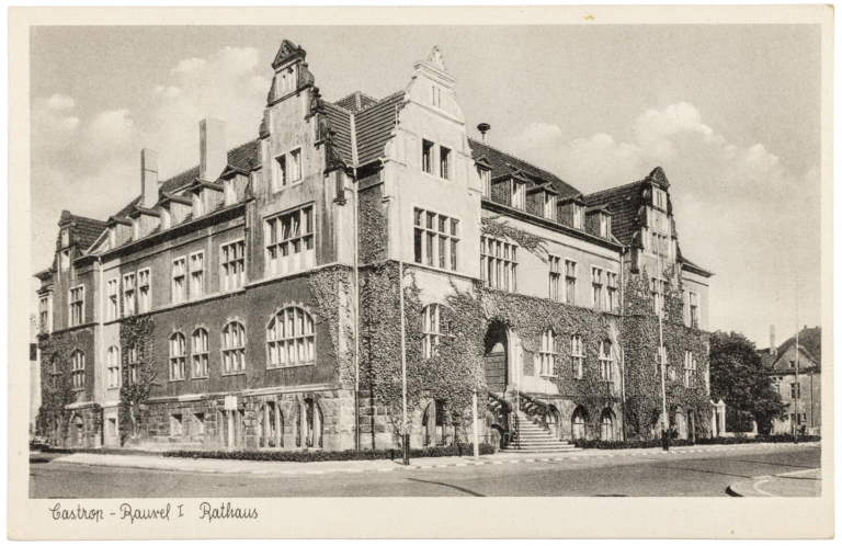Castrop-Rauxel Town Hall, 1904-05, 1926, postcard Baukunstarchiv NRW Collection